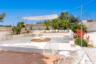 Villa Caliza in Cunit with Private Pool and large garden - air conditioning in bedroom - Cunit - 7