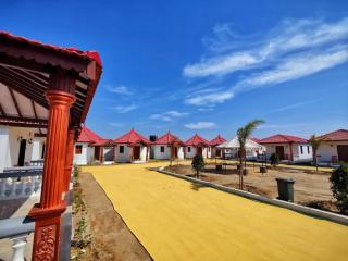 StayGuru The Heaven Resort - Dholovira - 1
