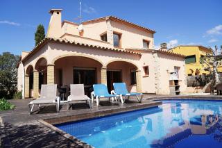 Superb villa near sandy beach Sant Pere Pescador - Sant Pere Pescador - 0