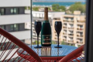 Silver Splash Apartment in Odyssey Spa Pool & Fitness - Năvodari - 2