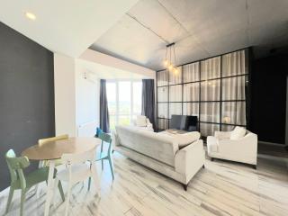 Modern High Rise Studio Apt - 4
