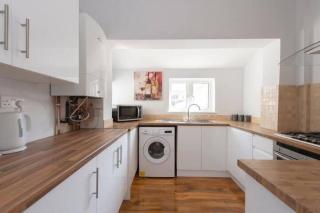 Sleeps 15 a 6 Bed Hse Medway 10 bed - Gillingham - 5