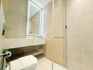 Vserve - Peaceful 1 BR Getaway in Vibrant JVC - 6