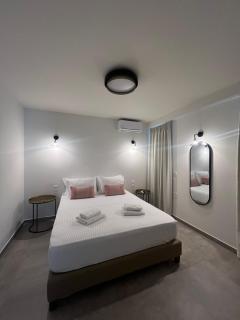 ALTHEA luxury suites and apartments - 4