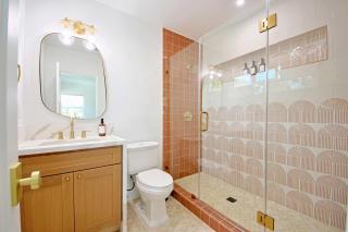Bright 4BR Split-Level 10 pax - Los Angeles - 1