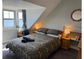 Eldon Cottage - - 4