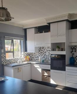 Lee's Place - Maseru - 4