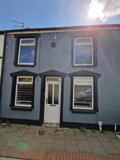 Modern 2 bedroom house near national park - 9