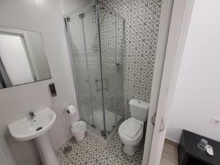 AYZ Silvela - Auto check-in property - Malaga - 2