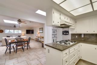 8 Mi to Dtwn Spacious Home with Fire Pit in Fresno! - Fresno - 2