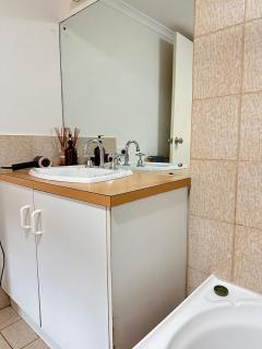 Standard Himeji Apartment - Adelaida - 9