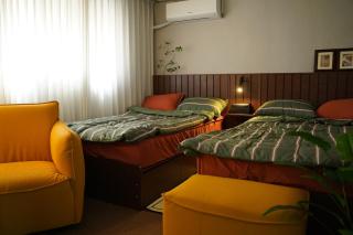 Annyeong House - 0