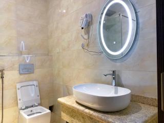 Saint Tropez Hotel and Suites - Abuja - 9