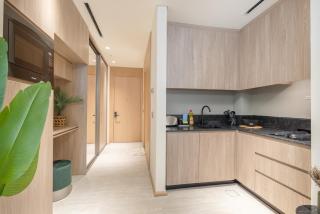 Modern Studio by Czechin JVC Prime Location - 2