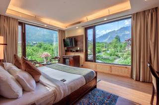 The Katoch Grand Resort - 0