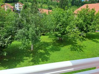 Cozy 5 Bedroom House for Groups and Families - Rogačići - 3