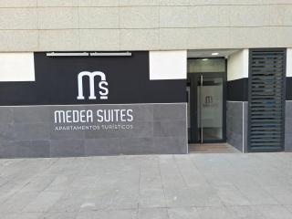 Medea Suites Apartamentos - 4