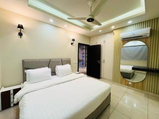 Elysium Tower Premium Executive Apartments LMY Stays Islamabad - 8
