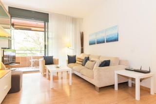 11JOG1036 - Huge & bright apartment Train Station - Barcellona - 0