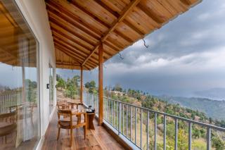 Shree Parijat Resort - Luxury Resort in Mukteshwar - 9