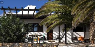 Villa by the Sea - Mala - 8