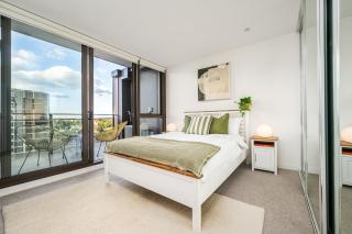 Luxury City View Apartment with Pool Gym & Parking - Melbourne - 7
