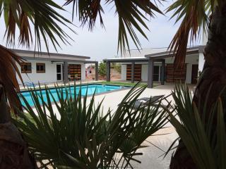 Villa fleurie - Ngaring - 0