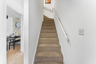 Sleek and Stylish 3 Bed in Manchester - Parking - Manchester - 9