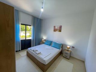Zeluna Beach Apartment - Golem - 0