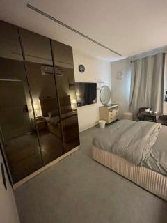 LP117-1 Modern Studio Apartment in Ghirnatah - Riyadh - 4