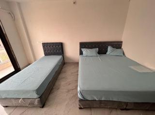 Kalyan home stay luxury rooms - Garudeshwar - 5