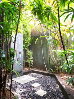 Damewa House - Perean - 1