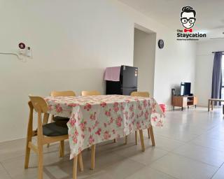Staycation Homestay 73 The Glen near Imperial Kch - Kuching - 3