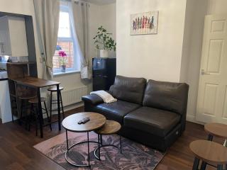 Cosy home in the City Centre - Wolverhampton - 4