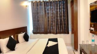 Hotel Vani Near IGI Airport - Nuova Delhi - 4