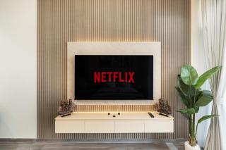 Trendy Studio Apartment In Binghatti Crystals - 1