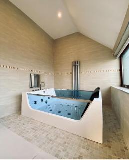 Horspool Retreat - Bleasby - 2