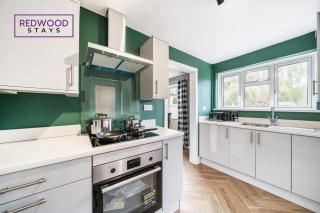 2 Bed 1 Bath House, Perfect for Corporate, Contractors & Families FREE Parking, Garden, Netflix By REDWOOD STAYS - 8