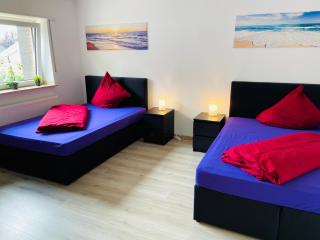 Big Apartment I 4 Rooms I 6 Beds I 120 sqm I Fast Internet - 2