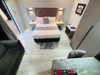 Pula Nala Lodge Bed & Breakfast - Rustenburg - 9
