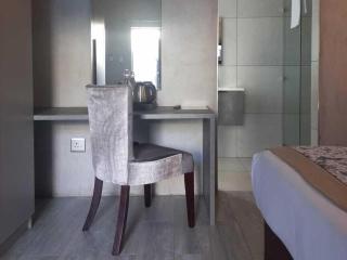 Pula Nala Lodge Bed & Breakfast - Rustenburg - 6