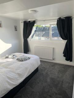Bradford Homely House - 1