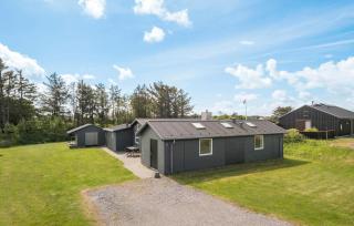 4 Bedroom Cozy Home In Hjørring - Hjørring - 3