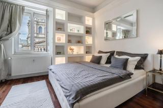 Amora Homes Basilica and Castle view Luxury Suite, Free parking RESERVATION NEEDED - Budapest - 9