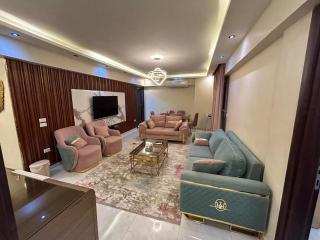 شقة فندقية ميدان لبنان - Le Caire - 0