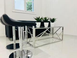 Authentic 4 Bd Athenian Apartment in Kipseli - Atene - 6