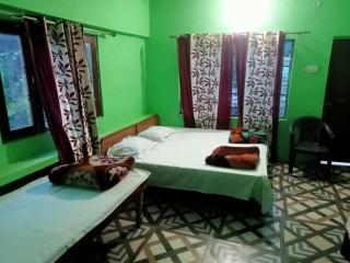 Anshuya hotel and lodge - 4