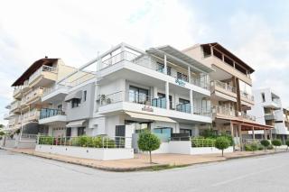 SKYLINE Fine Living - Neoi Poroi - 0