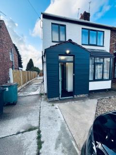 The Cozy Stay House - Langley Mill - 0