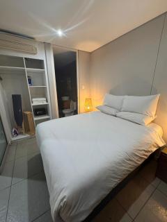 Accommodation Front - Sea View 2 Sleeper - Durban - 2